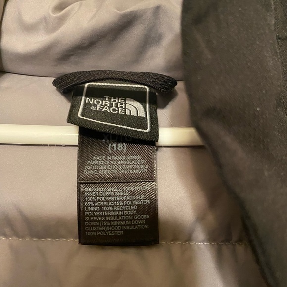 North Face Coat (Gently Used) - Picture 9 of 11
